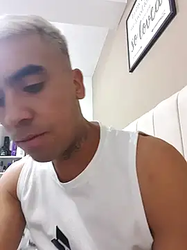 Arnoldmangus online show from 14, 12, 2025