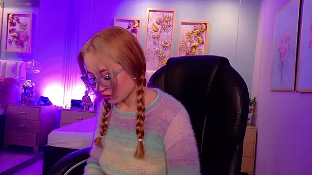 danielamilles online show from 25, 2, 2026