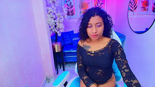 Snapshot of Nina_willyams chatting on 14, 12, 2025 Nina willyams online show from 14, 12, 2025