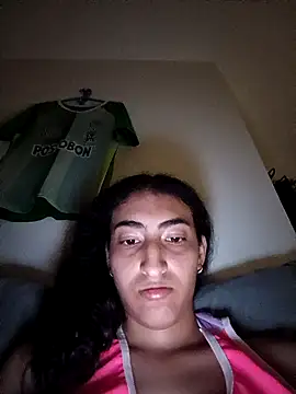 Snapshot of LindaRojas chatting on 16, 12, 2025 LindaRojas online show from 16, 12, 2025