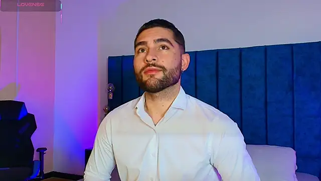 Snapshot of Steve-Carter chatting on 14, 12, 2025 Steve-Carter online show from 14, 12, 2025