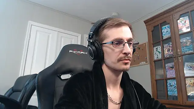 Snapshot of CasuallyCorrupted chatting on 21, 12, 2025 CasuallyCorrupted online show from 21, 12, 2025