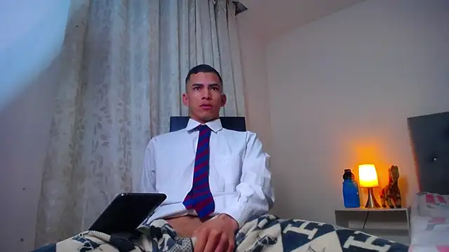 TOMBOYSEXX online show from 21, 4, 2026