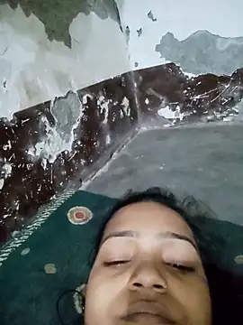 Snapshot of Kavya__Rani chatting on 14, 12, 2025 Kavya Rani online show from 14, 12, 2025