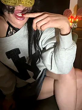 Snapshot of sexyginny chatting on 23, 12, 2025 sexyginny online show from 23, 12, 2025