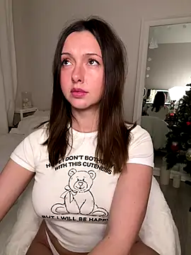 Snapshot of makemecumbb_ chatting on 16, 12, 2025 makemecumbb online show from 16, 12, 2025