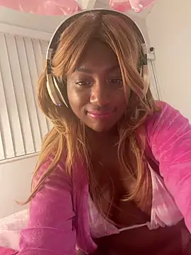 Snapshot of MissPastelAllure chatting on 14, 12, 2025 MissPastelAllure online show from 14, 12, 2025