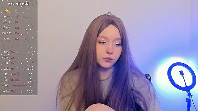 Stella MoonLight online show from 4, 2, 2026