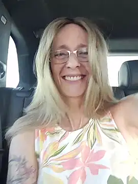 Sacha Scorp online show from 5, 3, 2026