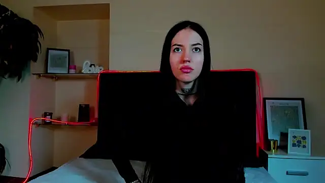 AdrianaCult online show from 13, 2, 2026