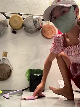 Snapshot of Keomut6 chatting on 21, 12, 2025 Keomut6 online show from 21, 12, 2025