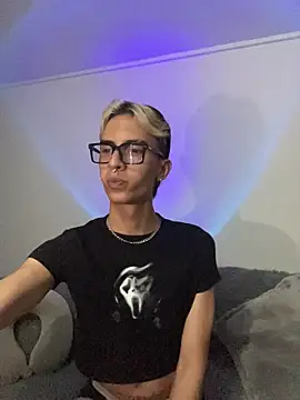 Dracco Velour  online show from 19, 2, 2026