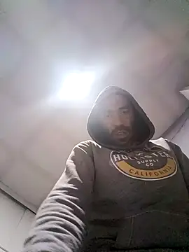 Snapshot of AntonioCeballos1234ad chatting on 15, 12, 2025 AntonioCeballos1234ad online show from 15, 12, 2025