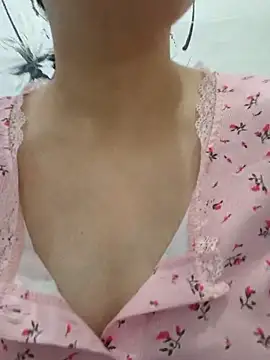 Emilyhomegirl1 online show from 19, 12, 2025