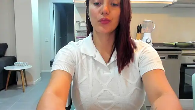 Snapshot of lara_beker chatting on 22, 5, 2026 lara beker online show from 22, 5, 2026