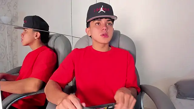  TaylorBlack online show from 31, 3, 2026