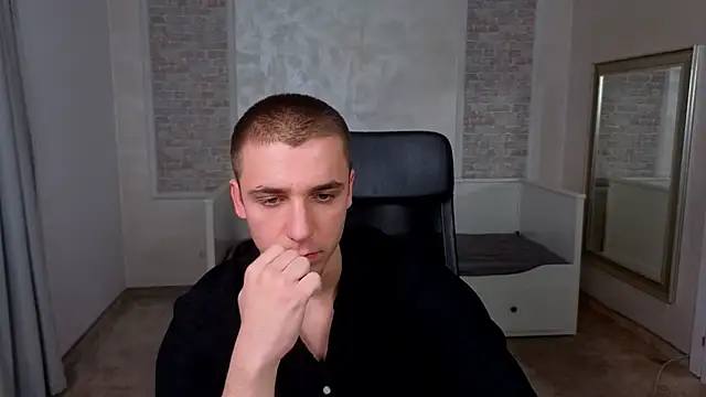 Snapshot of KellenWest chatting on 2, 5, 2026 KellenWest online show from 2, 5, 2026