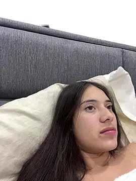 vanesita  online show from 25, 2, 2026