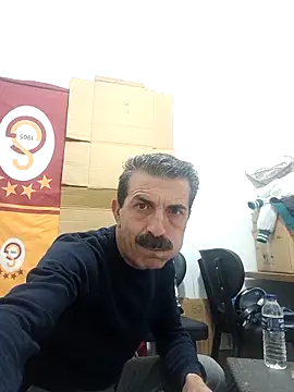 Snapshot of kobra21turki chatting on 17, 12, 2025 kobra21turki online show from 17, 12, 2025