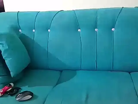 Snapshot of Johnsxy95 chatting on 17, 12, 2025 Johnsxy95 online show from 17, 12, 2025