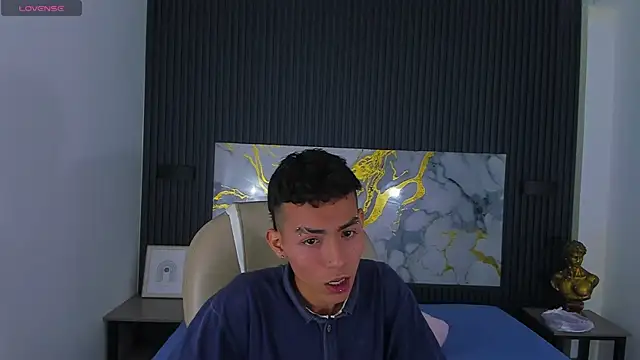 Snapshot of TaylerMiles chatting on 13, 1, 2026 TaylerMiles online show from 13, 1, 2026