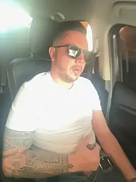 Snapshot of Diegohernan17 chatting on 19, 6, 2026 Diegohernan17 online show from 19, 6, 2026