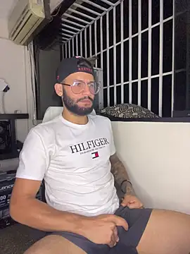 thedragonboyxxx online show from 1, 7, 2026