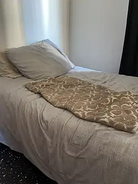 LiaCuti online show from 14, 2, 2026