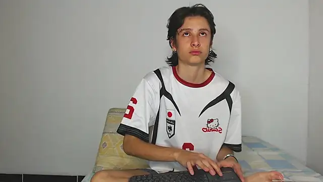 cirosky elchicopolla online show from 11, 2, 2026