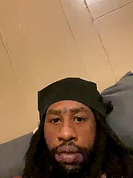 Snapshot of Bigblack187 chatting on 16, 12, 2025 Bigblack187 online show from 16, 12, 2025