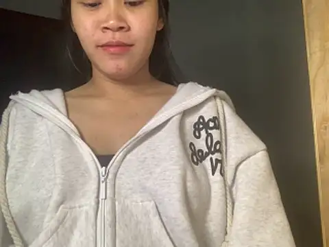 Snapshot of Bitsy2004 chatting on 18, 12, 2025 Bitsy2004 online show from 18, 12, 2025