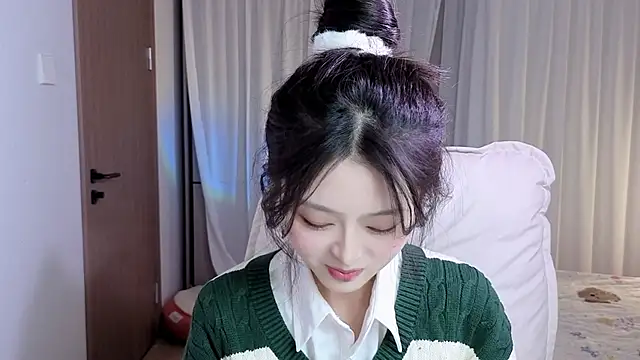 Snapshot of Koikoi___ chatting on 6, 2, 2026 Koikoi online show from 6, 2, 2026