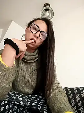 Snapshot of Mar6908 chatting on 16, 12, 2025 Mar6908 online show from 16, 12, 2025