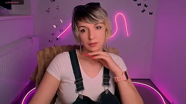 Snapshot of Lana_Foxyy chatting on 29, 4, 2026 Lana Foxyy online show from 29, 4, 2026