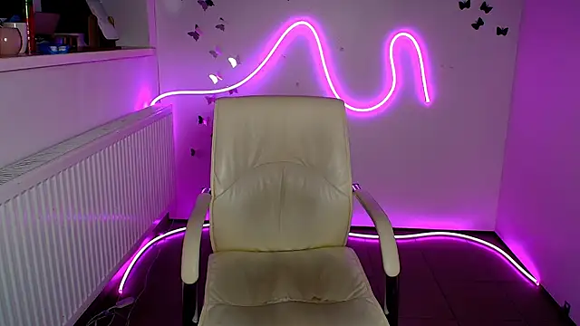 Lana Foxyy online show from 16, 7, 2026