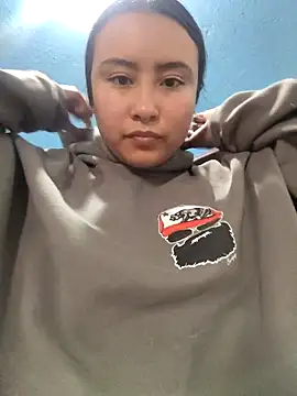 Venuz Rivers  online show from 3, 2, 2026