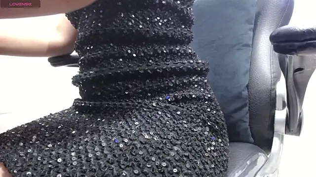 kyra jeet online show from 14, 4, 2026