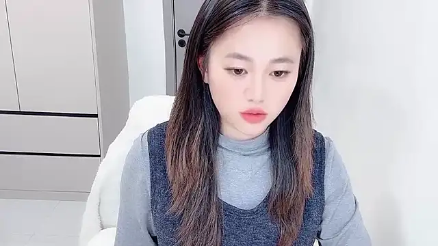 Amireux-8 online show from 22, 2, 2026