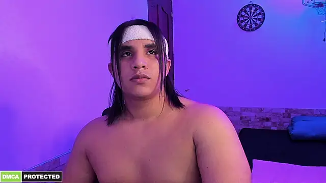 Snapshot of latinboyfit chatting on 17, 5, 2026 latinboyfit online show from 17, 5, 2026