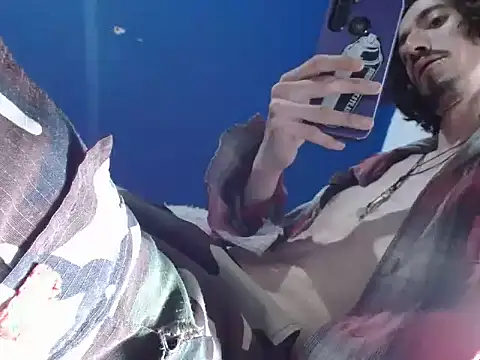 Snapshot of sk8-boy chatting on 16, 12, 2025 sk8-boy online show from 16, 12, 2025