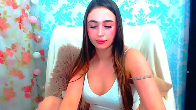 Snapshot of LarissaSweet21 chatting on 16, 12, 2025 LarissaSweet21 online show from 16, 12, 2025