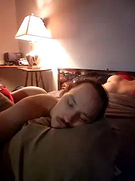 Snapshot of LilWhyteBoiGamer chatting on 17, 12, 2025 LilWhyteBoiGamer online show from 17, 12, 2025