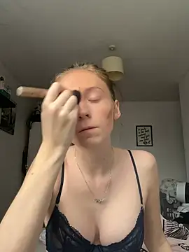 Snapshot of Keriacat_ chatting on 6, 2, 2026 Keriacat online show from 6, 2, 2026