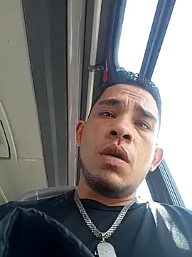 Gloryholeroom online show from 19, 3, 2026