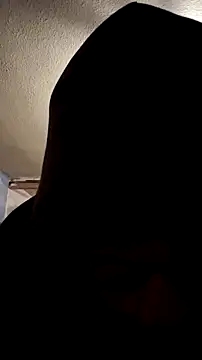 Snapshot of Sinuel chatting on 18, 12, 2025 Sinuel online show from 18, 12, 2025