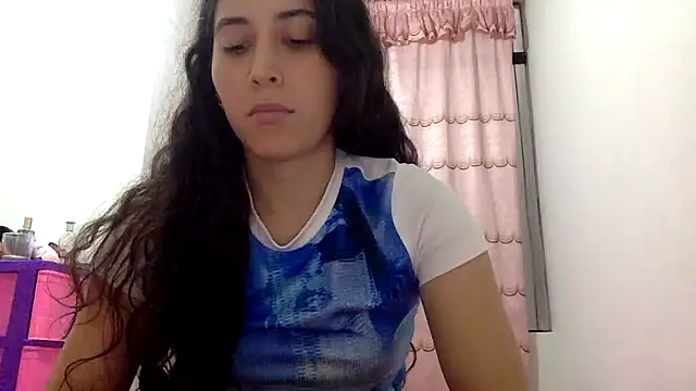 LatinDoll8 online show from 3, 8, 2026