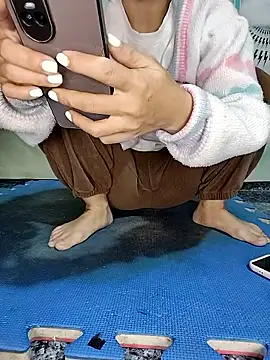 Snapshot of hi-miki chatting on 17, 1, 2026 hi-miki online show from 17, 1, 2026