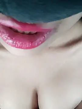 Sexy dolx online show from 12, 1, 2026