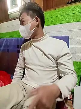 Snapshot of Mrcaoboinung chatting on 17, 12, 2025 Mrcaoboinung online show from 17, 12, 2025