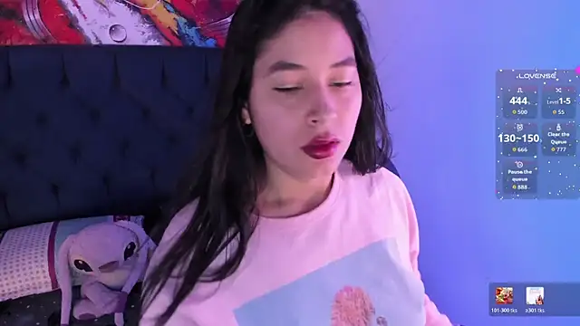 Snapshot of Violet_Blazee chatting on 19, 12, 2025 Violet Blazee online show from 19, 12, 2025